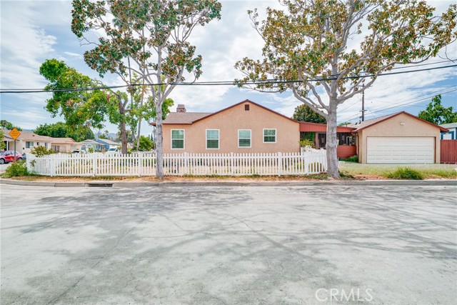 1203 Pontenova Avenue, Hacienda Heights CA: https://media.crmls.org/medias/b379d6b2-6ae1-4e07-8032-45f47eb8a9fe.jpg