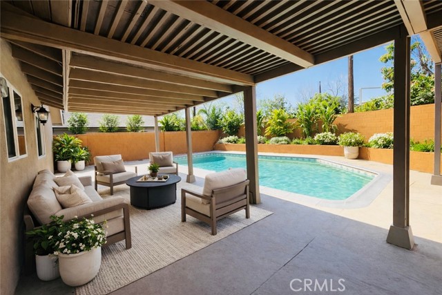 Detail Gallery Image 2 of 24 For 16321 Malden St, North Hills,  CA 91343 - 3 Beds | 2 Baths