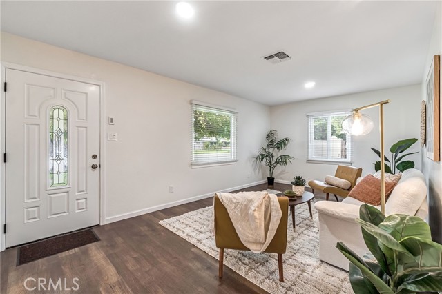 Detail Gallery Image 6 of 28 For 6048 N Del Mar, Fresno,  CA 93704 - 3 Beds | 2/1 Baths