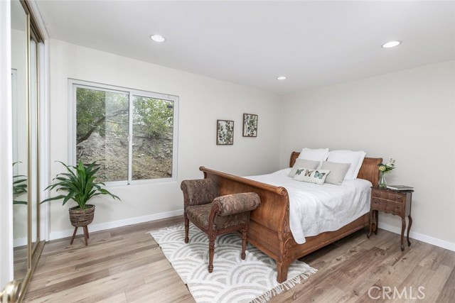 3033 Hopeton Road, La Crescenta CA: https://media.crmls.org/medias/b37a5f51-534b-44d1-b5c2-732ad8a09d72.jpg