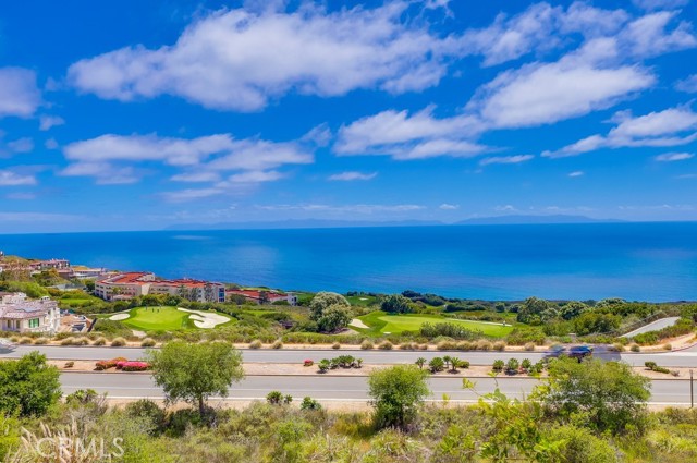3304 Palo Vista Drive, Rancho Palos Verdes CA: https://media.crmls.org/medias/b37b4be1-8734-4b6c-95df-a2f373cd7c30.jpg