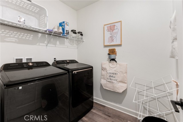 3645 E Delight Paseo, Ontario CA: https://media.crmls.org/medias/b37e03ff-9f64-40ff-8872-6cd044d0b8d9.jpg