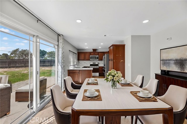 Detail Gallery Image 6 of 31 For 14323 Homestead Dr, Moreno Valley,  CA 92553 - 4 Beds | 2 Baths