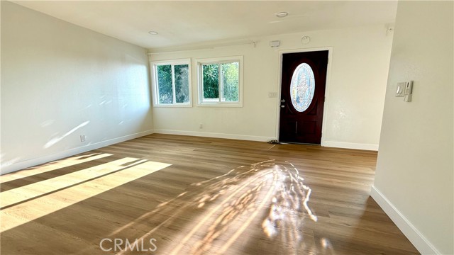 Detail Gallery Image 2 of 12 For 7672 Amazon Dr #4,  Huntington Beach,  CA 92647 - 2 Beds | 1 Baths