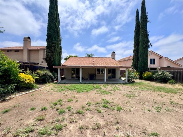 39761 Rustic Glen Drive, Temecula CA: https://media.crmls.org/medias/b37f91a6-89d7-4a83-97da-c75489c663a9.jpg
