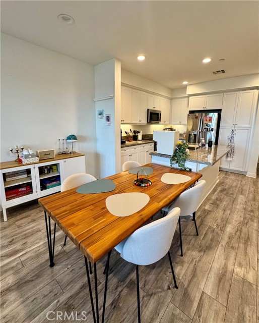 Detail Gallery Image 9 of 17 For 162 Reed Ln #48,  La Habra,  CA 90631 - 2 Beds | 2/1 Baths