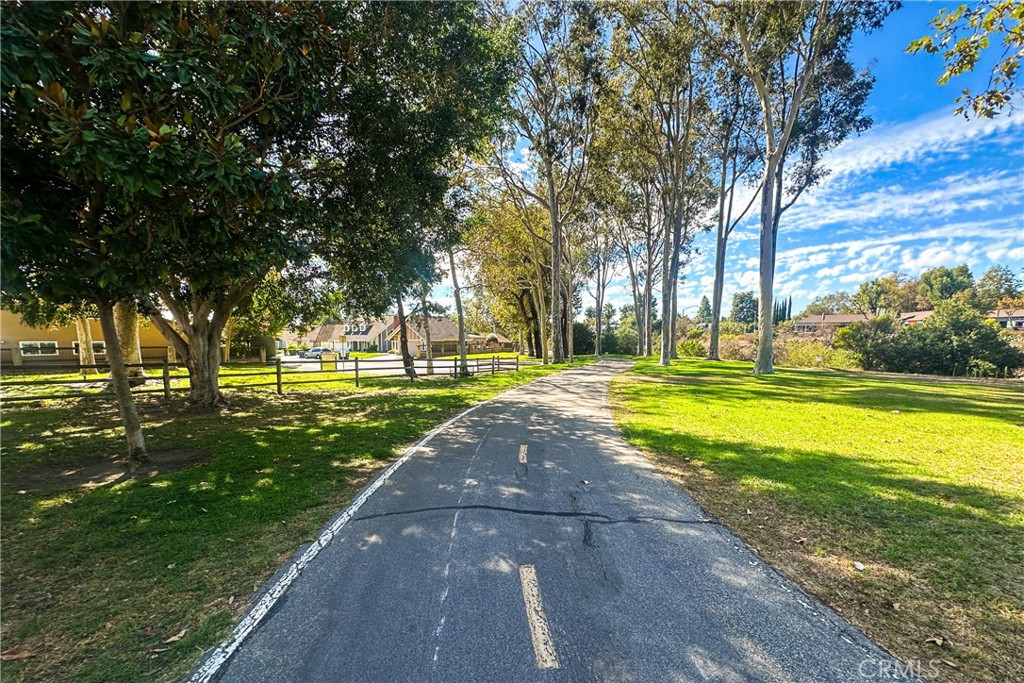 B3805a42 812e 4516 801d Ca5dc5fce4f0