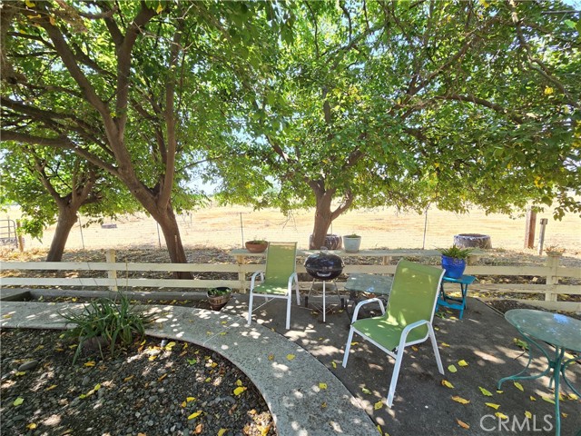 4280 County N Road, Orland CA: https://media.crmls.org/medias/b3812fe7-71b1-485c-a1c9-bfcc02770bc4.jpg