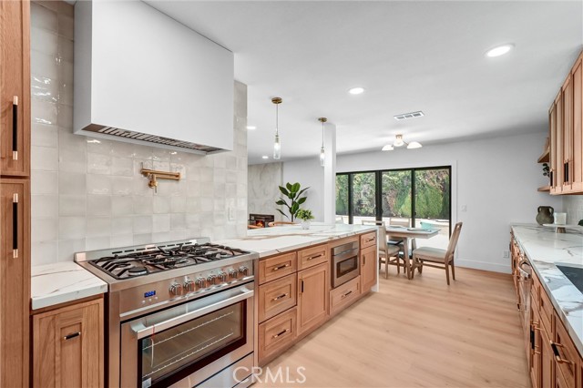 Image 9 of 23 For 6951 Stanford