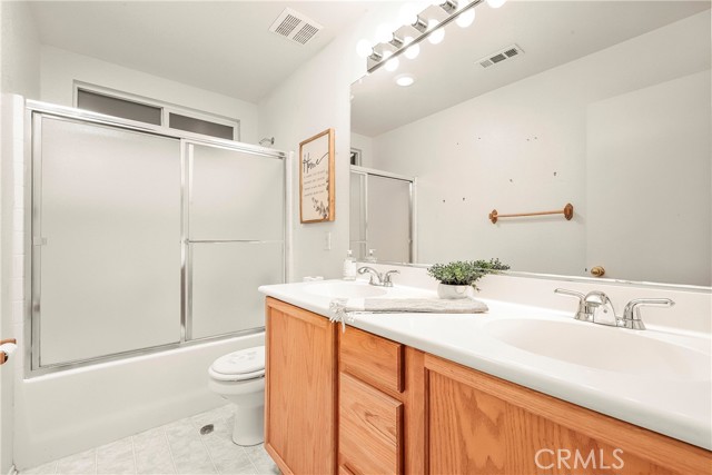 Detail Gallery Image 26 of 53 For 43635 Castle Cir, Lancaster,  CA 93535 - 5 Beds | 3 Baths