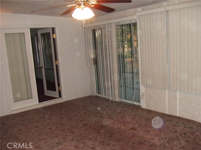 16069 Jasmine Street, Victorville CA: https://media.crmls.org/medias/b381af08-d5cb-4623-ab7d-3f2320350bdf.jpg