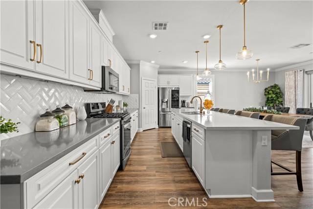 Detail Gallery Image 10 of 42 For 36035 Pepperdine Ct, Winchester,  CA 92596 - 4 Beds | 2 Baths