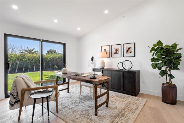 Detail Gallery Image 22 of 28 For 28056 Palos Verdes Drive East, Rancho Palos Verdes,  CA 90275 - 6 Beds | 4/1 Baths