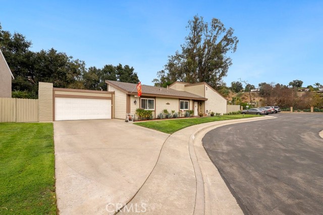 22482 Aliso Park Dr, Lake Forest, CA 92630