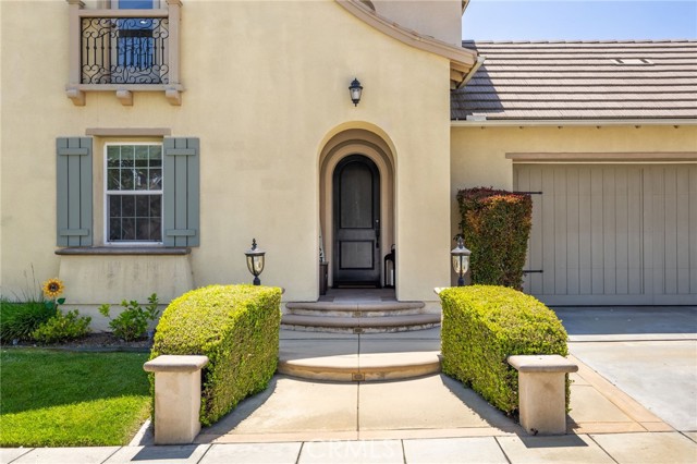 Detail Gallery Image 4 of 55 For 1526 Cole Ln, Upland,  CA 91784 - 4 Beds | 3 Baths