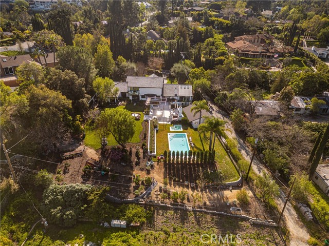 Detail Gallery Image 9 of 34 For 9821 Brentwood Dr, North Tustin,  CA 92705 - 3 Beds | 3/1 Baths