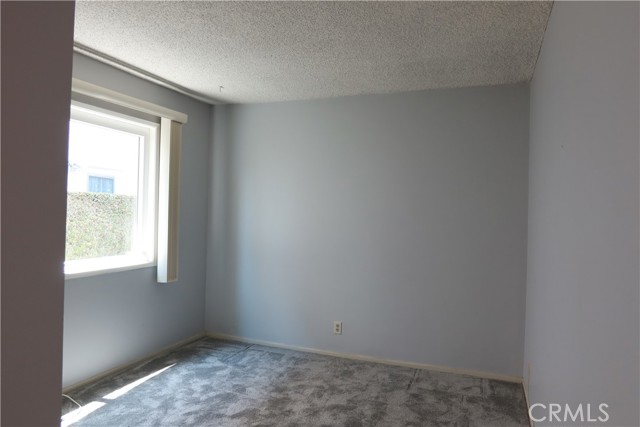 3550 Bluebell Street, Seal Beach CA: https://media.crmls.org/medias/b38735df-2f90-4e53-861d-982a9c51e0c4.jpg