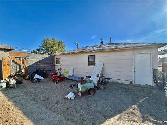 Detail Gallery Image 43 of 58 For 82449 1st St, Trona,  CA 93562 - 6 Beds | 3 Baths