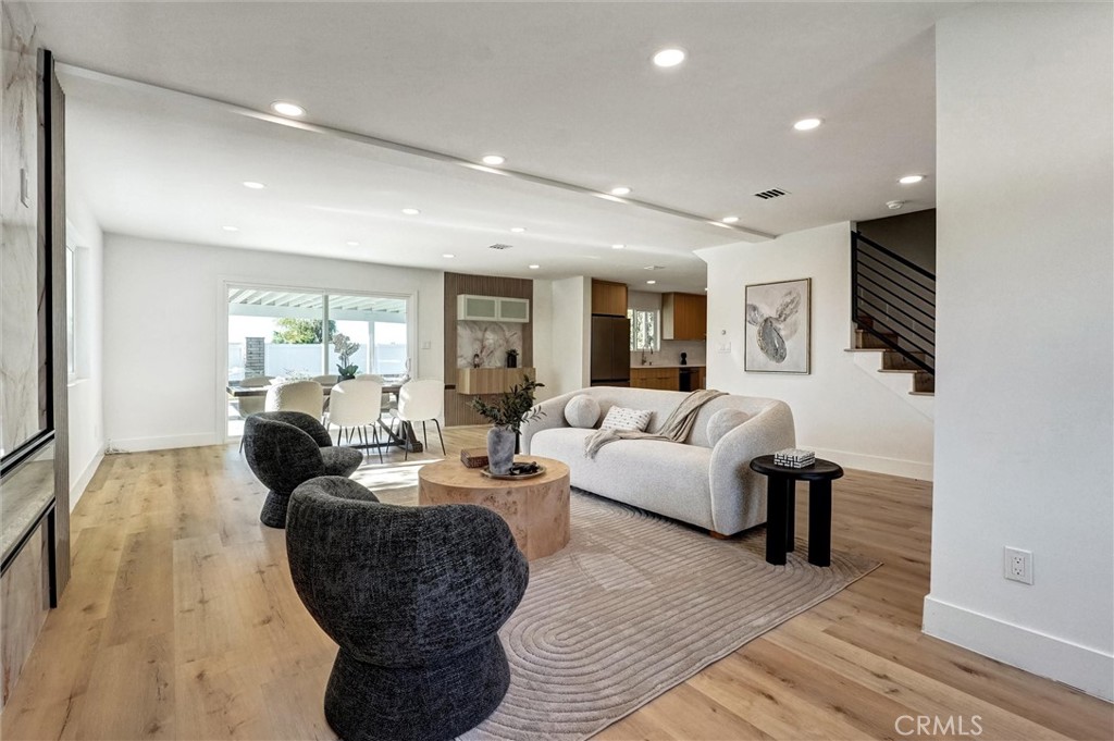 MLS #SR25238150 image #3