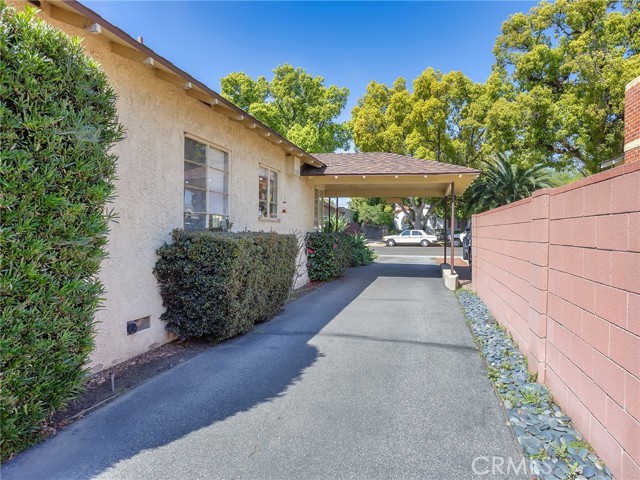 Image 37 of 56 For 236 Providencia Avenue