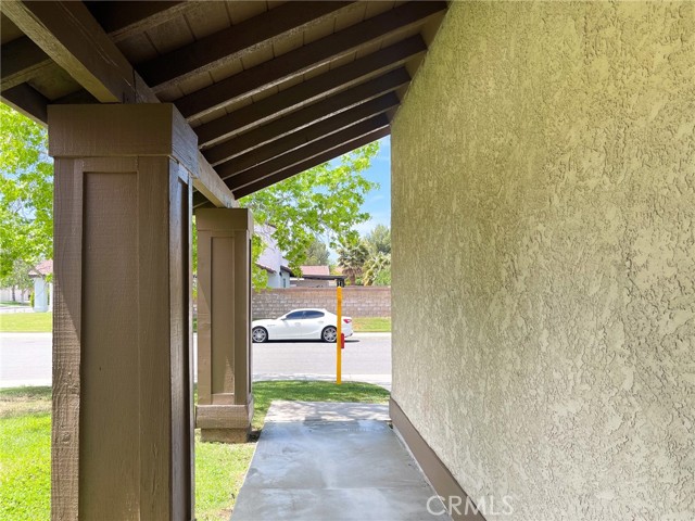 43856 Windsor Place, Lancaster CA: https://media.crmls.org/medias/b388866b-0b67-474b-b8ff-ee879e0445c9.jpg
