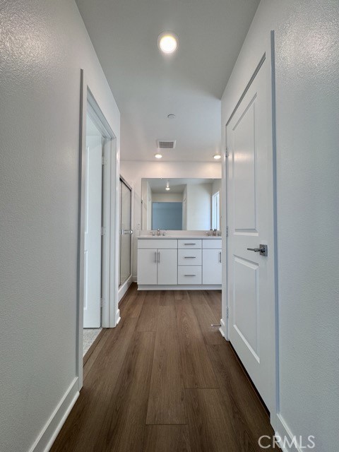 30769 Valley, Menifee CA: https://media.crmls.org/medias/b388fcca-bd5a-4c95-ab49-61735922bb3f.jpg