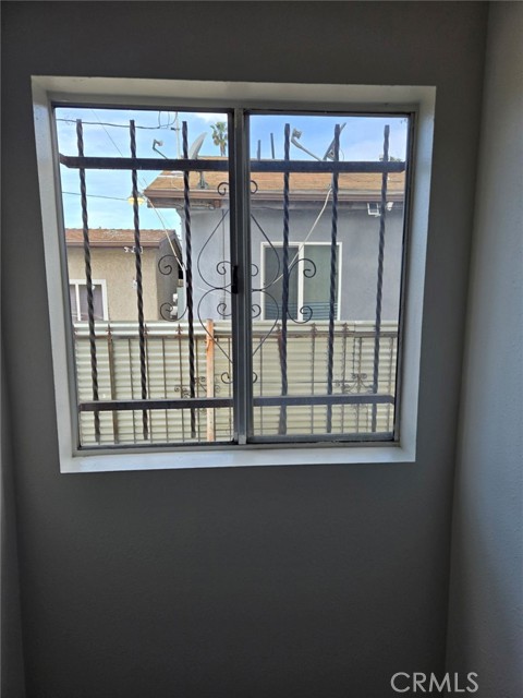 Detail Gallery Image 19 of 34 For 1742 W 82nd, Los Angeles,  CA 90047 - – Beds | – Baths