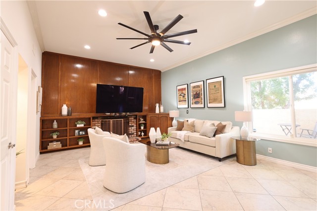 Detail Gallery Image 6 of 38 For 24931 Timberwood, Lake Forest,  CA 92630 - 4 Beds | 3/1 Baths