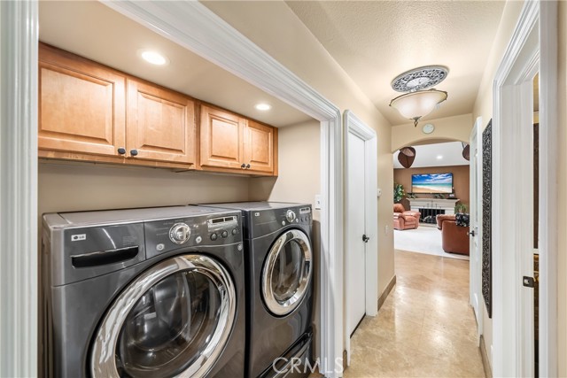 20162 S New Britain Lane, Huntington Beach CA: https://media.crmls.org/medias/b38a7a10-9fc0-4f97-9d54-4f0aa4deda20.jpg