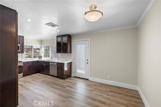 Detail Gallery Image 9 of 39 For 24725 Camarillo St, Dana Point,  CA 92629 - 4 Beds | 2 Baths