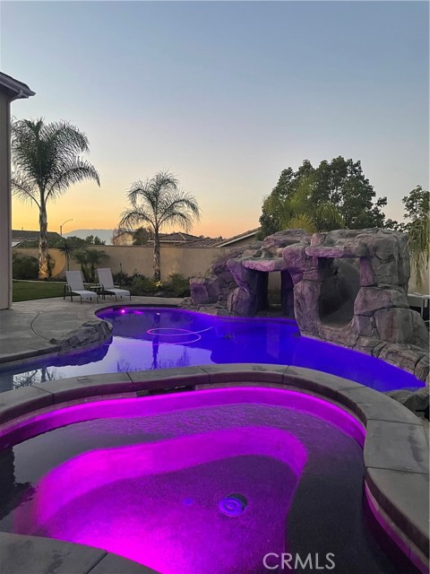 Detail Gallery Image 6 of 34 For 8017 Armagosa Dr, Riverside,  CA 92508 - 4 Beds | 3/1 Baths