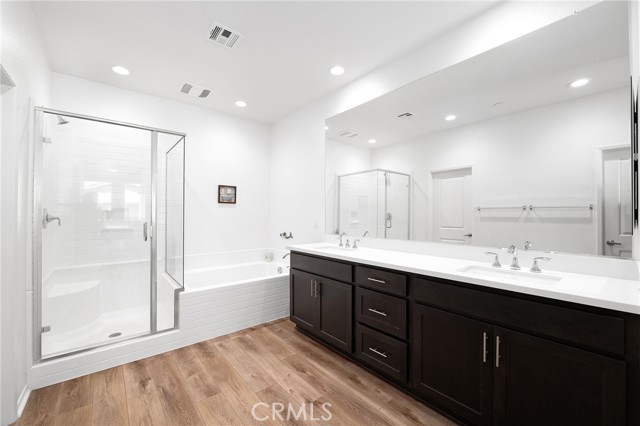 Detail Gallery Image 23 of 57 For 38464 Rosegate, Murrieta,  CA 92563 - 4 Beds | 4/1 Baths