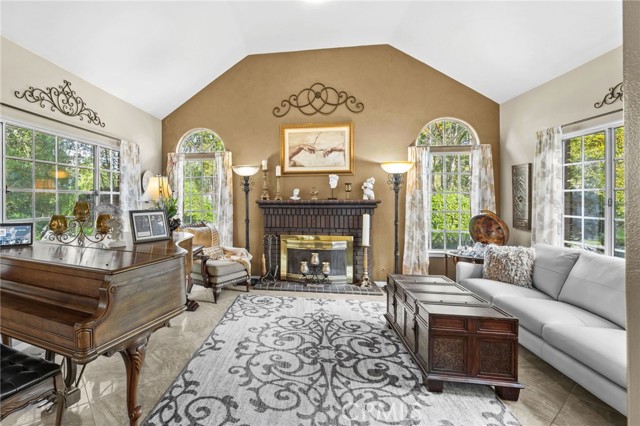 8398 Starview Drive, Riverside, CA, 92509 8398 Starview Drive, Riverside, CA, 92509