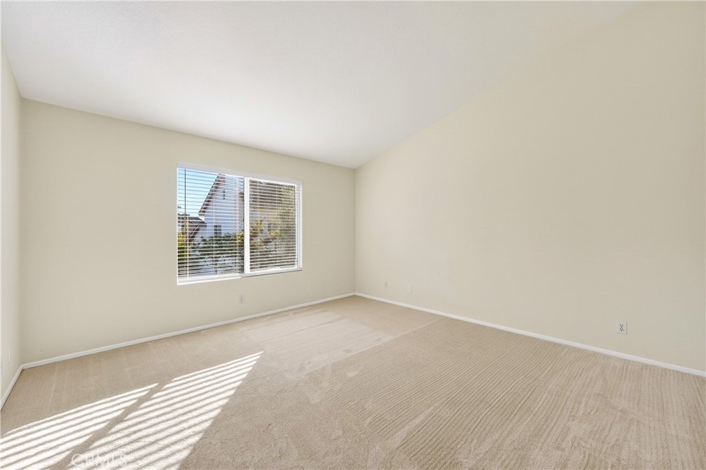 MLS #OC25263276 image #31