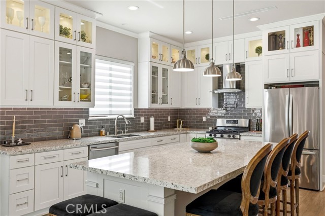 Detail Gallery Image 20 of 48 For 6450 Teesdale Ave, North Hollywood,  CA 91606 - 3 Beds | 3 Baths