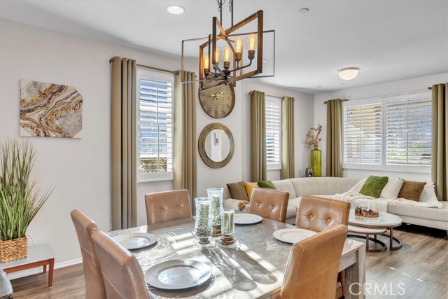 Detail Gallery Image 7 of 33 For 1038 Savi Dr #101,  Corona,  CA 92878 - 3 Beds | 2/2 Baths