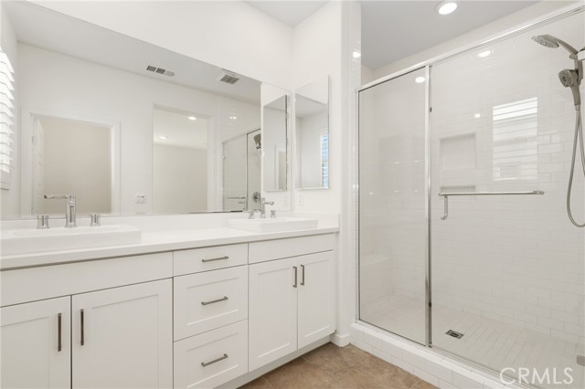 175 Cadence, Irvine CA: https://media.crmls.org/medias/b38de11d-4921-44ed-98a6-e6cf11efddd1.jpg