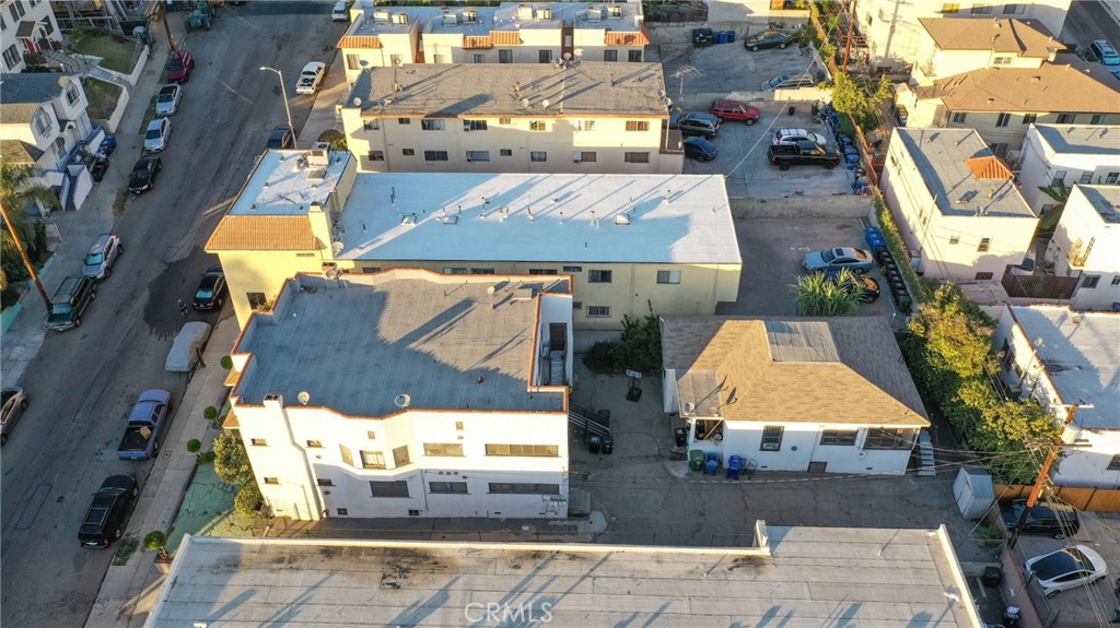 MLS #OC25066490 img 7