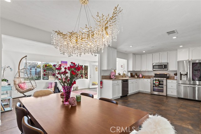 Detail Gallery Image 14 of 45 For 7914 Grand, Yucca Valley,  CA 92284 - 3 Beds | 2 Baths