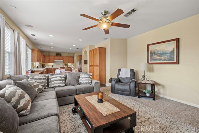 27602 Rockwood Avenue, Moreno Valley CA: https://media.crmls.org/medias/b3915b78-9a3f-4d84-bd09-b5be162f7d7e.jpg