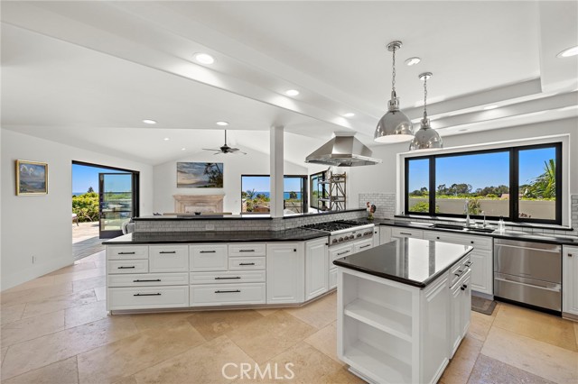 23012 Bering Sea Drive, Dana Point CA: https://media.crmls.org/medias/b392d0fa-2c02-4fdf-b0e7-55b93c525011.jpg