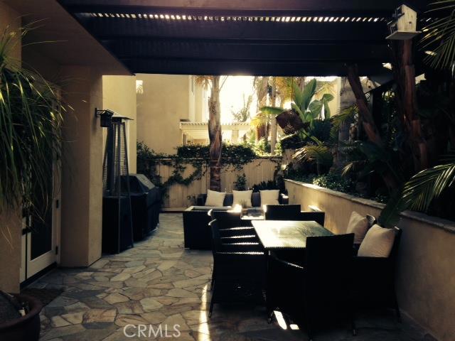 MLS #OC25093307 img 3