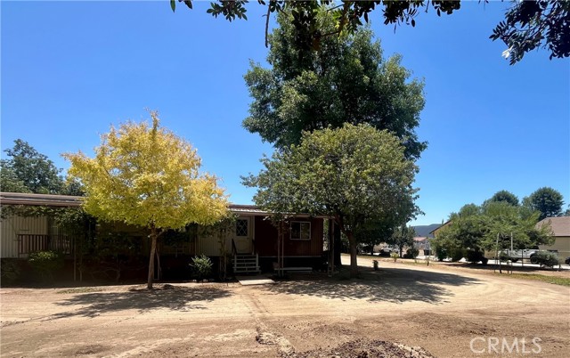 41866 Magnolia Street, Murrieta CA: https://media.crmls.org/medias/b39654b0-fbbb-4424-9f4f-8622df9ef150.jpg