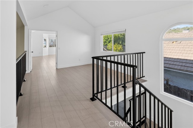 Detail Gallery Image 18 of 42 For 26921 Terri Dr, Canyon Country,  CA 91351 - 3 Beds | 2/1 Baths