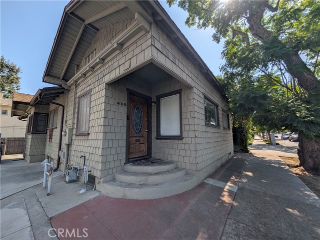 Detail Gallery Image 2 of 5 For 408 E Del Mar Bld, Pasadena,  CA 91101 - 2 Beds | 1 Baths
