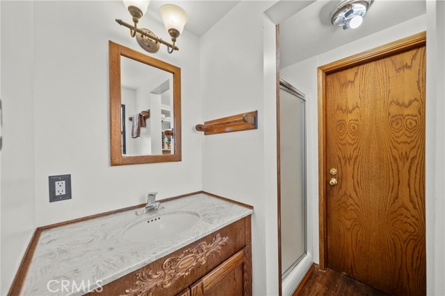 Detail Gallery Image 17 of 27 For 917 N Huntington, San Fernando,  CA 91340 - 4 Beds | 3 Baths