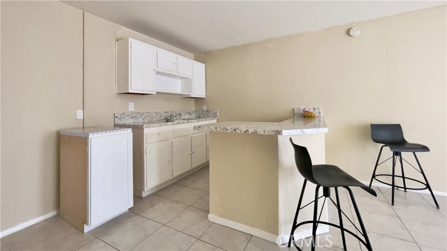 Unit 2 • 2 Bed, 1 Bath