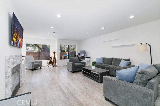2010 Galvin Lane, Diamond Bar CA: https://media.crmls.org/medias/b39713ff-fe0e-47ff-a26c-e2c57efc18d6.jpg