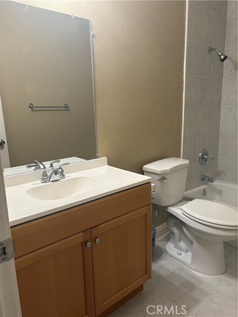 7515 Pasito Avenue, Rancho Cucamonga CA: https://media.crmls.org/medias/b3976950-5d01-4aa8-91b3-0e79bef5a36b.jpg