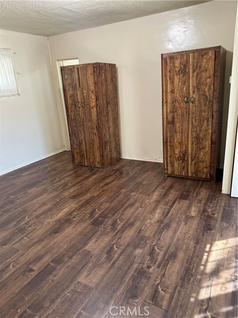 Detail Gallery Image 19 of 27 For 14708 S Frailey Ave, Compton,  CA 90221 - 4 Beds | 2 Baths